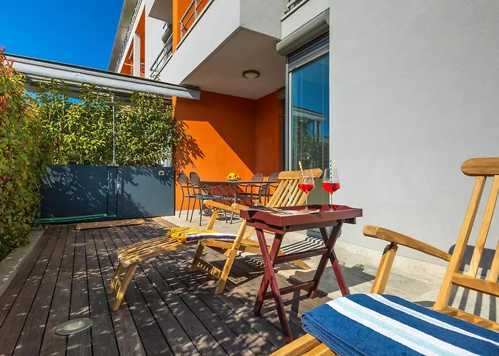 Lungo Mare Lejlighed *